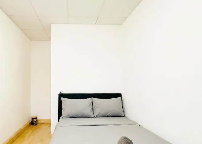 Comfortable 2br & 1lr In Διαμέρισμα Βιέννη